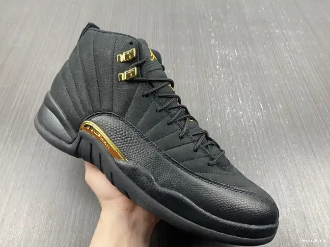 One Kick Air Jordan Taxi CT8013-071 12 Black 0617